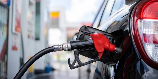 Ринок пального в Україні — повністю імпортний (Фото: depositphotos)