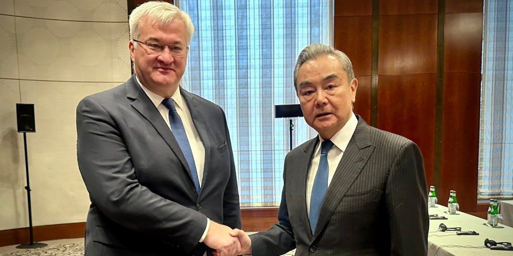 Китай надасть Україні новий пакет енергетичної допомоги — Сибіга після  зустрічі у Мюнхені / NV