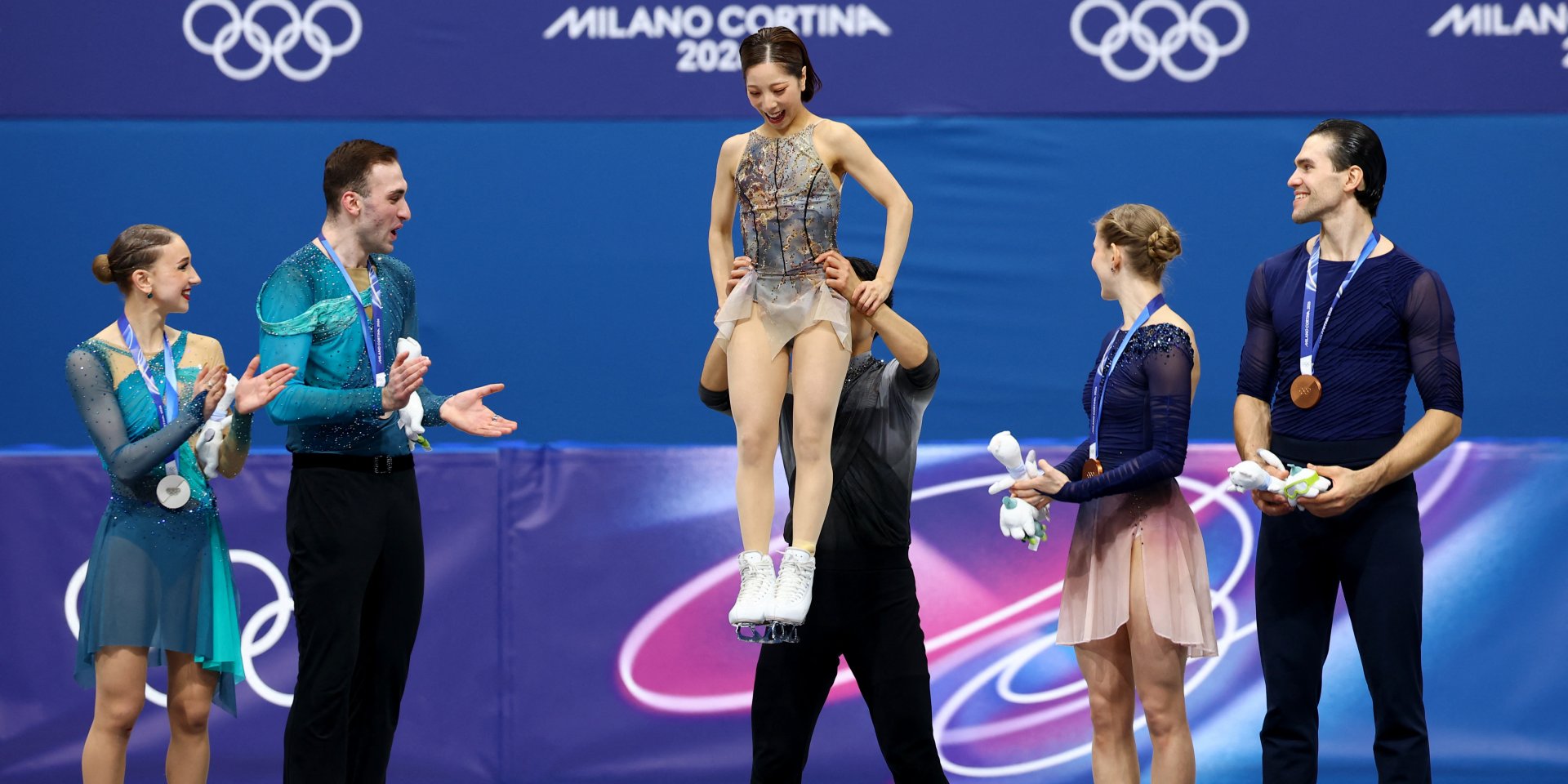Тройка призеров в фигурном катании (Фото: REUTERS/Yara Nardi)