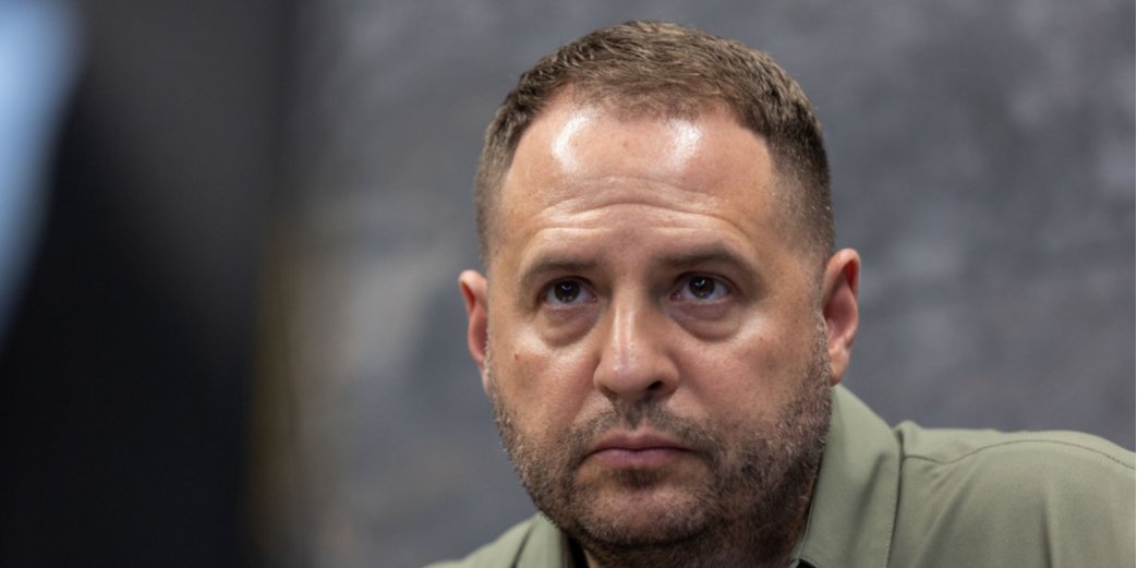 За даними Максима Несвітайлова, з Андрієм Єрмаком домовились, що він не виїжджатиме з Києва, щоб не привертати увагу (Фото: president.gov.ua)