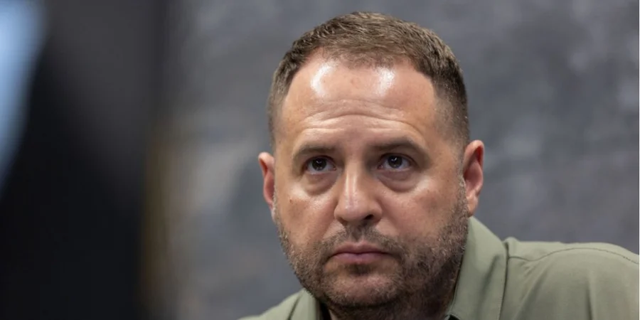 За даними Максима Несвітайлова, з Андрієм Єрмаком домовились, що він не виїжджатиме з Києва, щоб не привертати увагу (Фото: president.gov.ua)