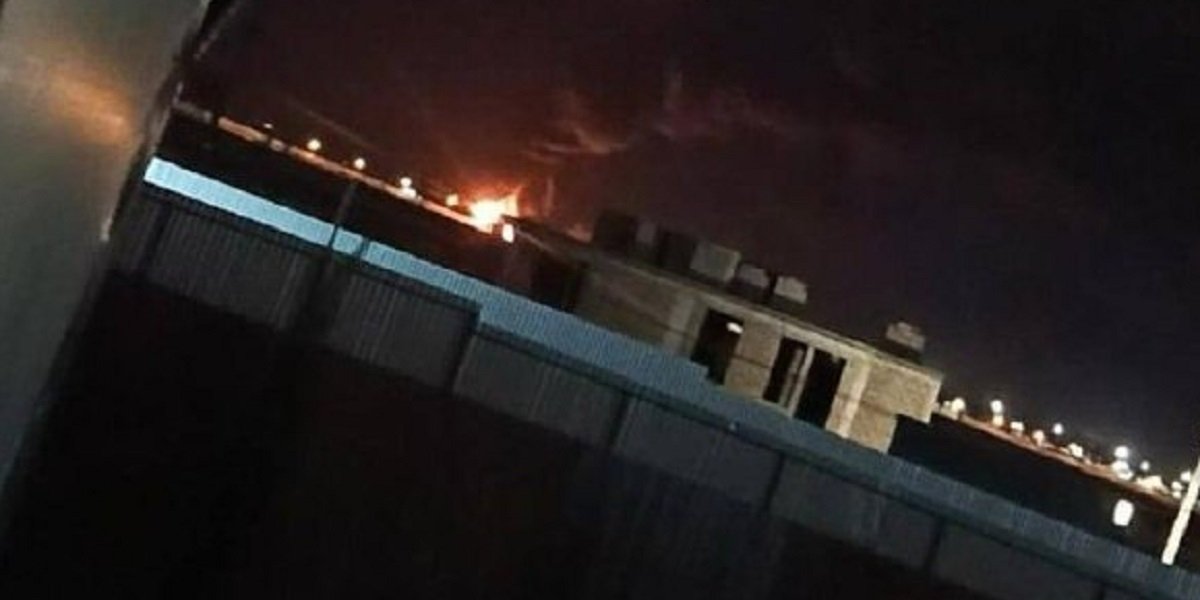 «Повністю знищено». У Мережі показали наслідки ударів по російському нафтовому терміналу Таманьнефтегаз — фото