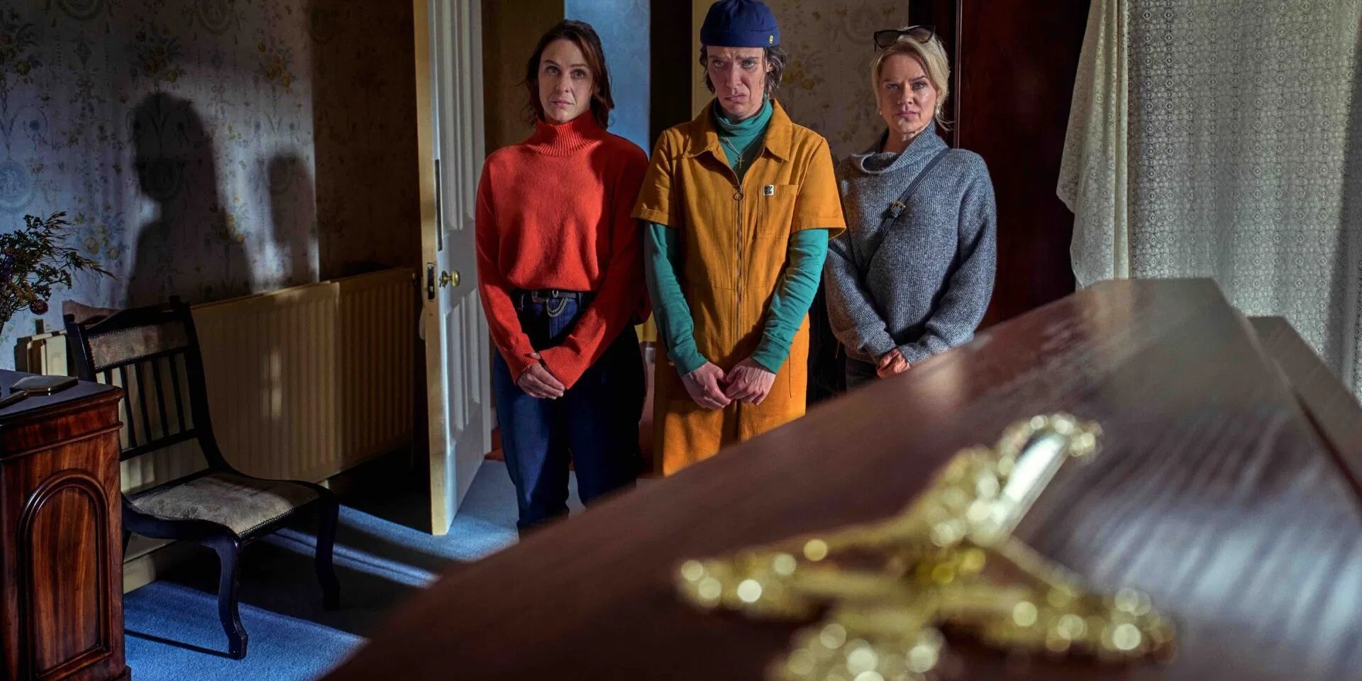 Кадр из сериала Как добраться до рая из Белфаста (Фото: Netflix)