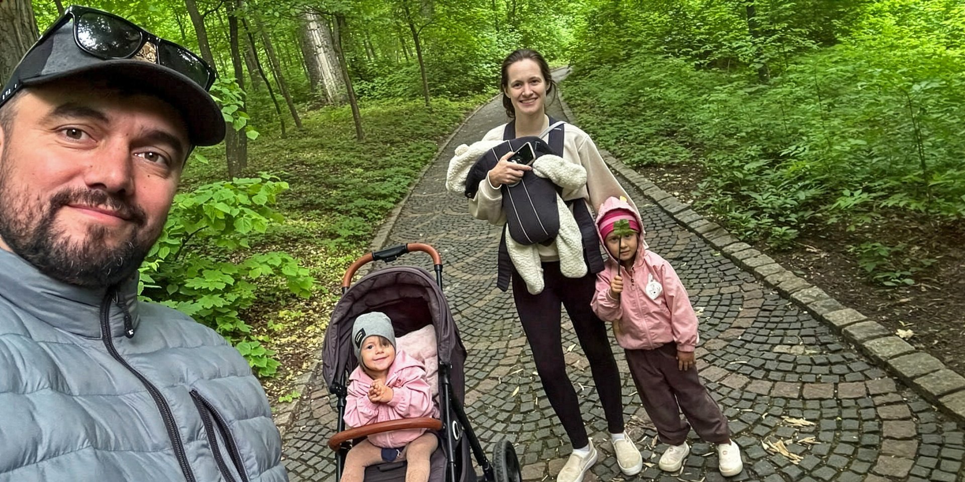 Еллі Баліка з родиною (Фото: DR)