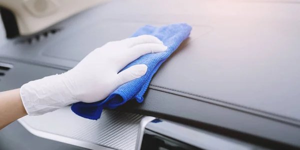 Геть старі губки: чому ваш автомобіль благає про мікрофібру і ненавидить поролон (Фото: depositphotos.com)