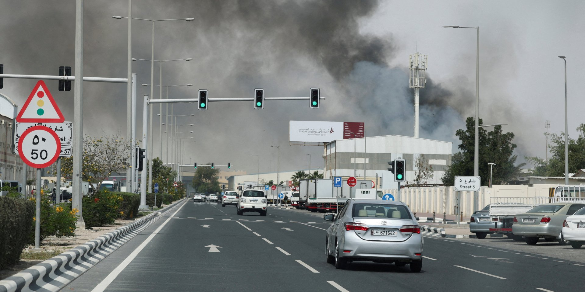 Smoke after Iranian attack on Qatar, March 1 (Photo: REUTERS/Mohammed Salem/File Photo)