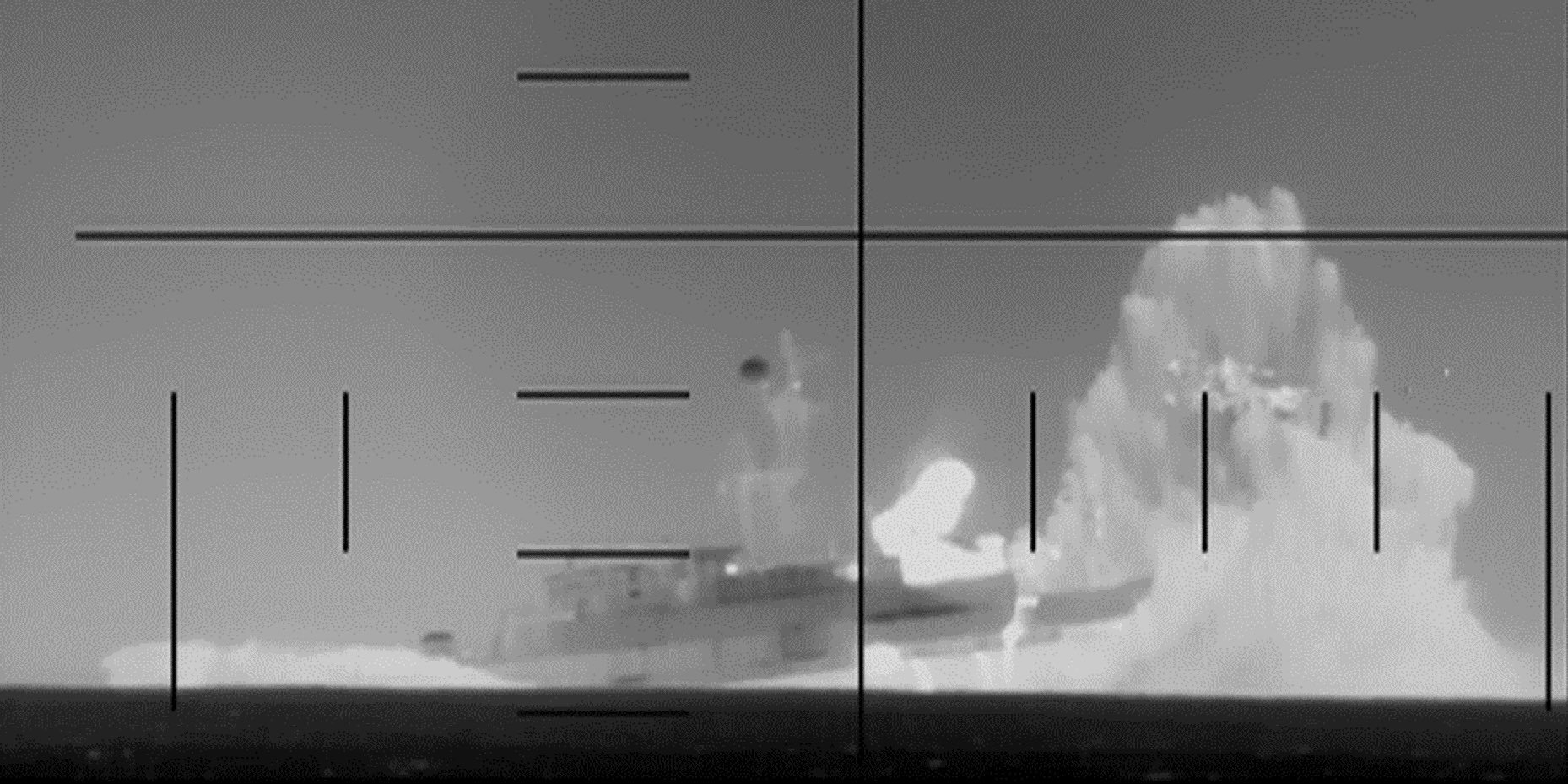 A U.S. torpedo striking Iranian frigate Iris Dena (Photo: U.S. Defense Department / Twitter)
