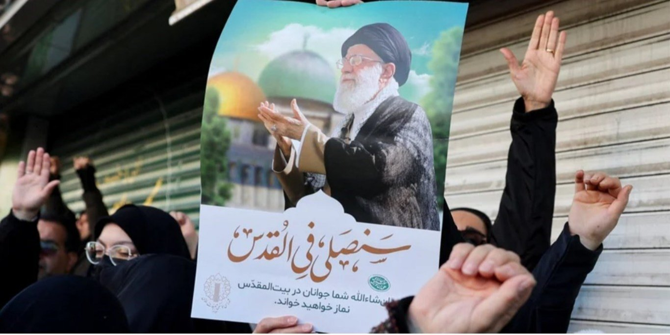 U.S. intelligence considers the overthrow of Iran’s regime unlikely. (Photo: Majid Asgaripour/WANA (West Asia News Agency) via REUTERS)