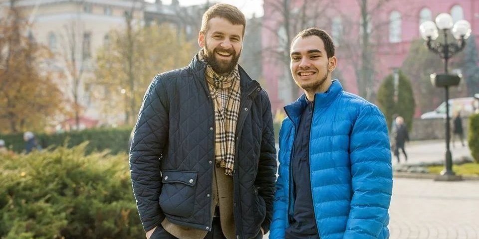 In June, a district court established the existence of a de facto marital relationship between Zorian Kis, first secretary of Ukraine’s embassy in Israel, and his partner Tymur Levchuk. (Photo: Insight LGBTQ NGO)