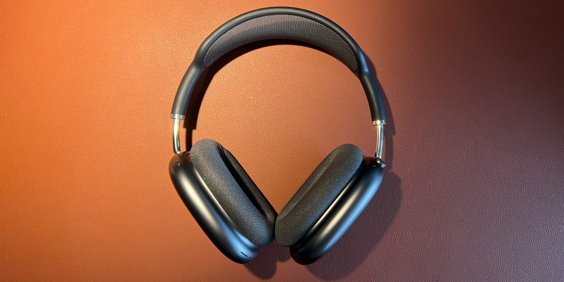 Які альтернативи AirPods Max є на ринку (Фото: Unsplash)