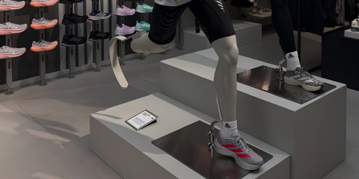 Люди с ампутациями могут купить один кроссовок Adidas (Фото: Adidas)