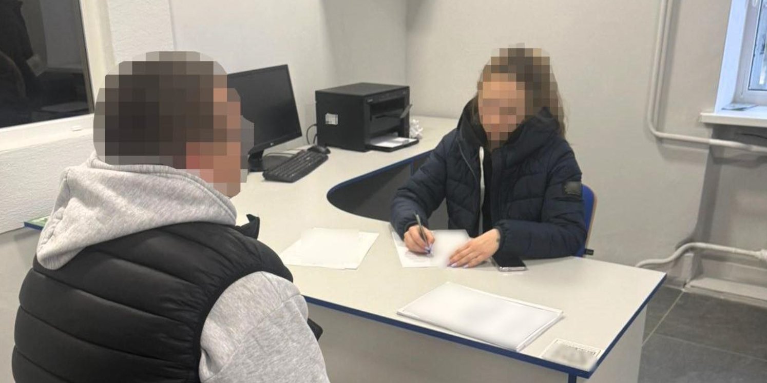 Дівчинка народила дитину, після чого лікарі повідомили в це в поліцію (Фото: Прокуратура України)