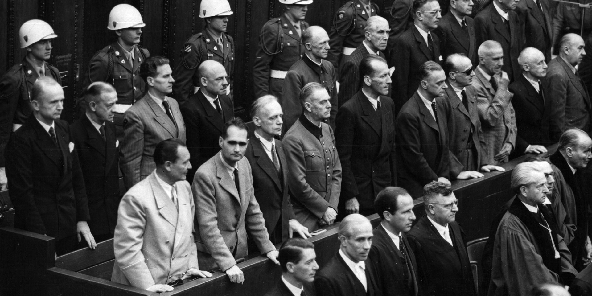 Обвинувачена нацистська верхівка на засіданні Міжнародного військового трибуналу над головними військовими злочинцями в Нюрнберзі, 20 листопада 1945 року (Фото: Keystone Press Agency/ZUMA via Reuters)