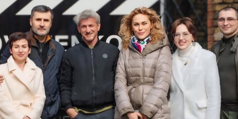 Шон Пенн посетил киностудию Довженко (Фото: dovzhenkofilmstudios/Instagram)