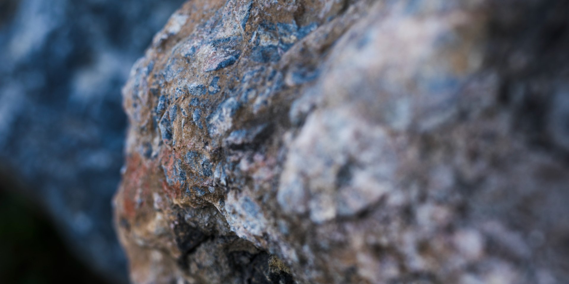 Большие залежи. В Китае обнаружили 9,7 млн тонн редкоземельных оксидов и промышленные минералы