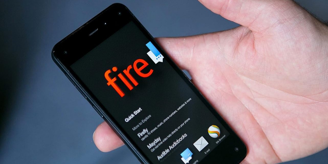 Fire Phone — яким був провал першого смартфона Amazon (Фото: Amazon)