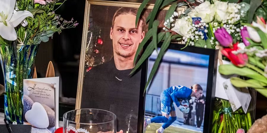 «Смесь боли, грусти и гнева». В Швеции застрелили 20-летнего футболиста — фото