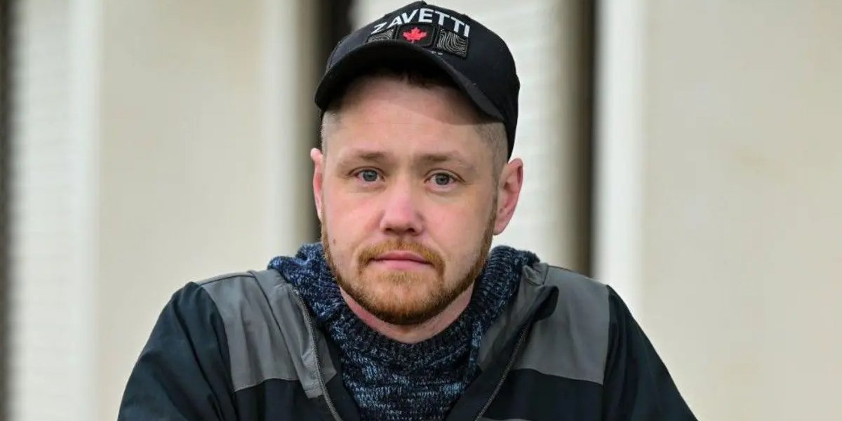 Натан Ньюбі витратив дві години, переконуючи Мохаммеда Фарука відмовитися від запланованої атаки у Лідсі (Фото: Bruce Rollinson/PA)