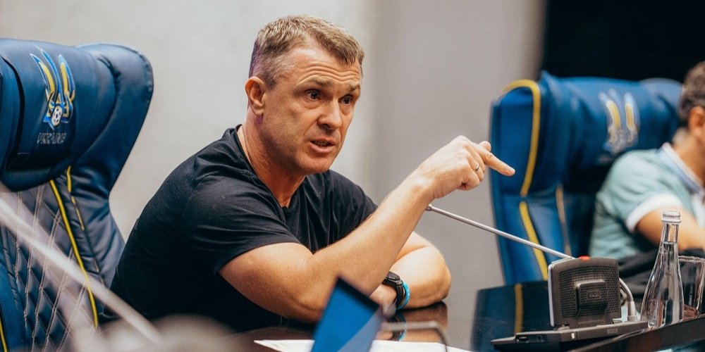 «А какая вам разница?»: Ребров резко ответил на вопрос о капитане команды перед игрой Украина — Швеция