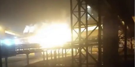 Fire in Russian Cherepovets overnight on March 27 (Photo: Video screenshot/Exilenova+/Telegram)