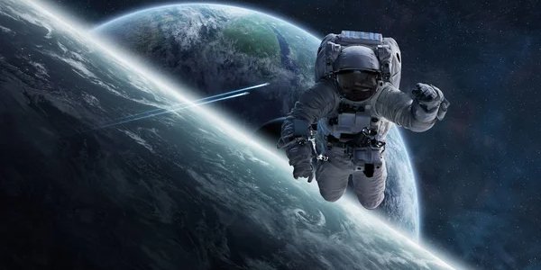 Ловушка невесомости. Ученые рассказали, почему в космосе не удастся зачать ребенка