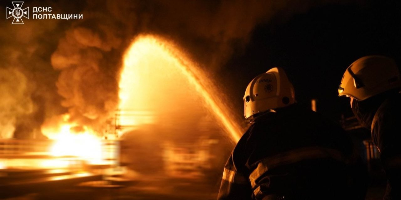 A gas production facility of the Naftogaz Group came under attack by the Russian Federation in Poltava Oblast, March 27, 2026 (Photo: Department of the State Emergency Service in Poltava Oblast)