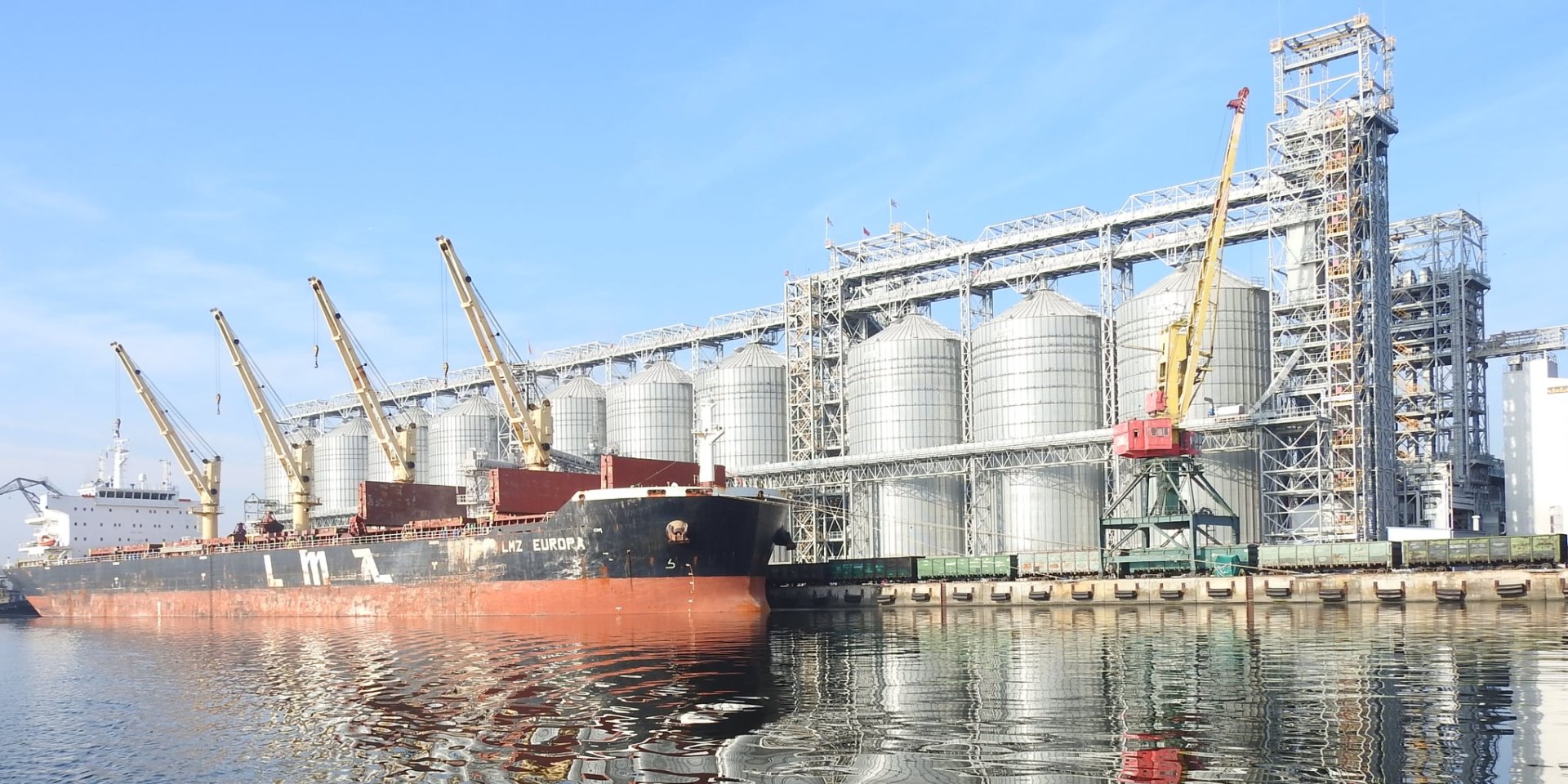 В ЕС напряглись. Переработчики удвоили производство и экспорт одного из самых популярных продуктов