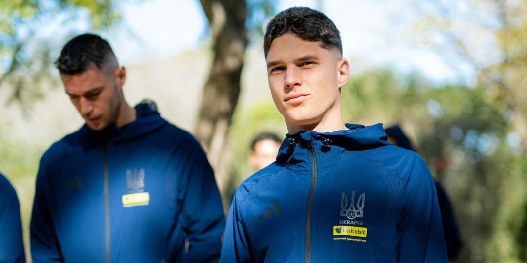 «Стыдно перед всей страной». Судаков жестко отреагировал на невыход Украины на ЧМ-2026