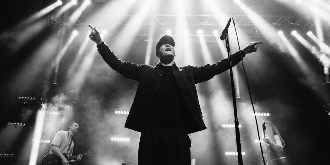 «Сложно найти базовую прозрачность». Некоторые песни группы Бумбокс исчезли со стримингов — автор объяснил это конфликтом из-за выплаты роялти