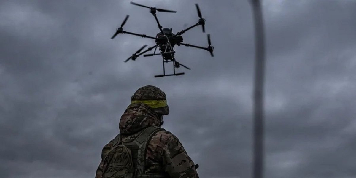 Если каждая домохозяйка Украины может производить дроны, то может быть и гендиректором Rheinmetall — Зеленский