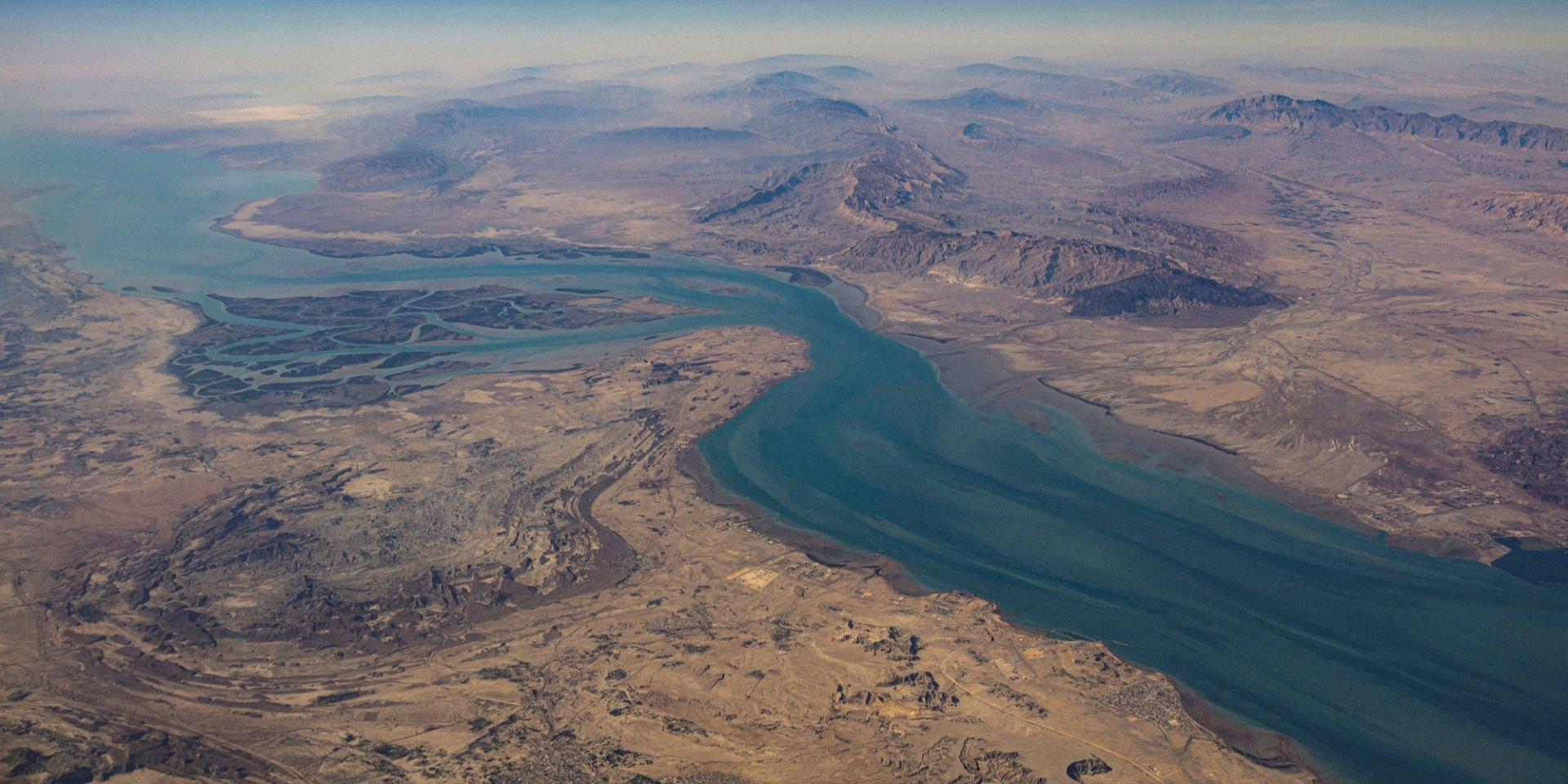 An aerial view of Qeshm Island, which belongs to Iran, and the Strait of Hormuz (Photo: REUTERS/Stringer/File Photo)