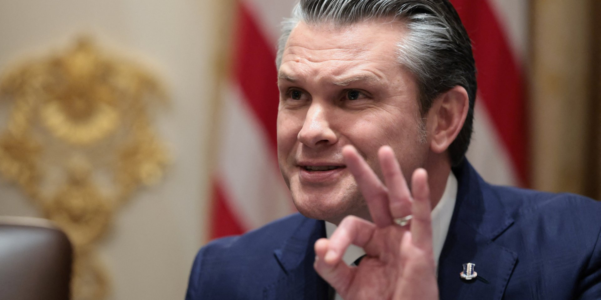 The broker for Pentagon chief Pete Hegseth attempted to make major investments in defense companies (Photo: REUTERS/Evelyn Hockstein)