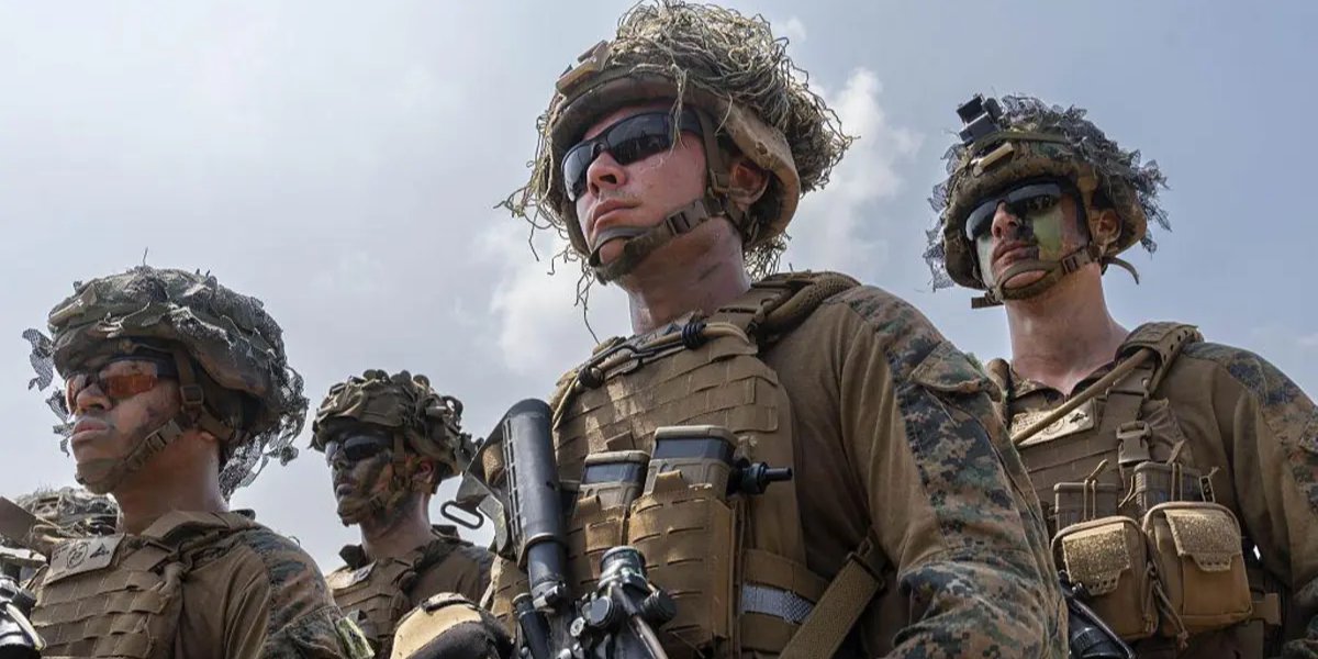 Зачем США стягивают в Иран спецназ, морпехов и воздушный десант — BBC