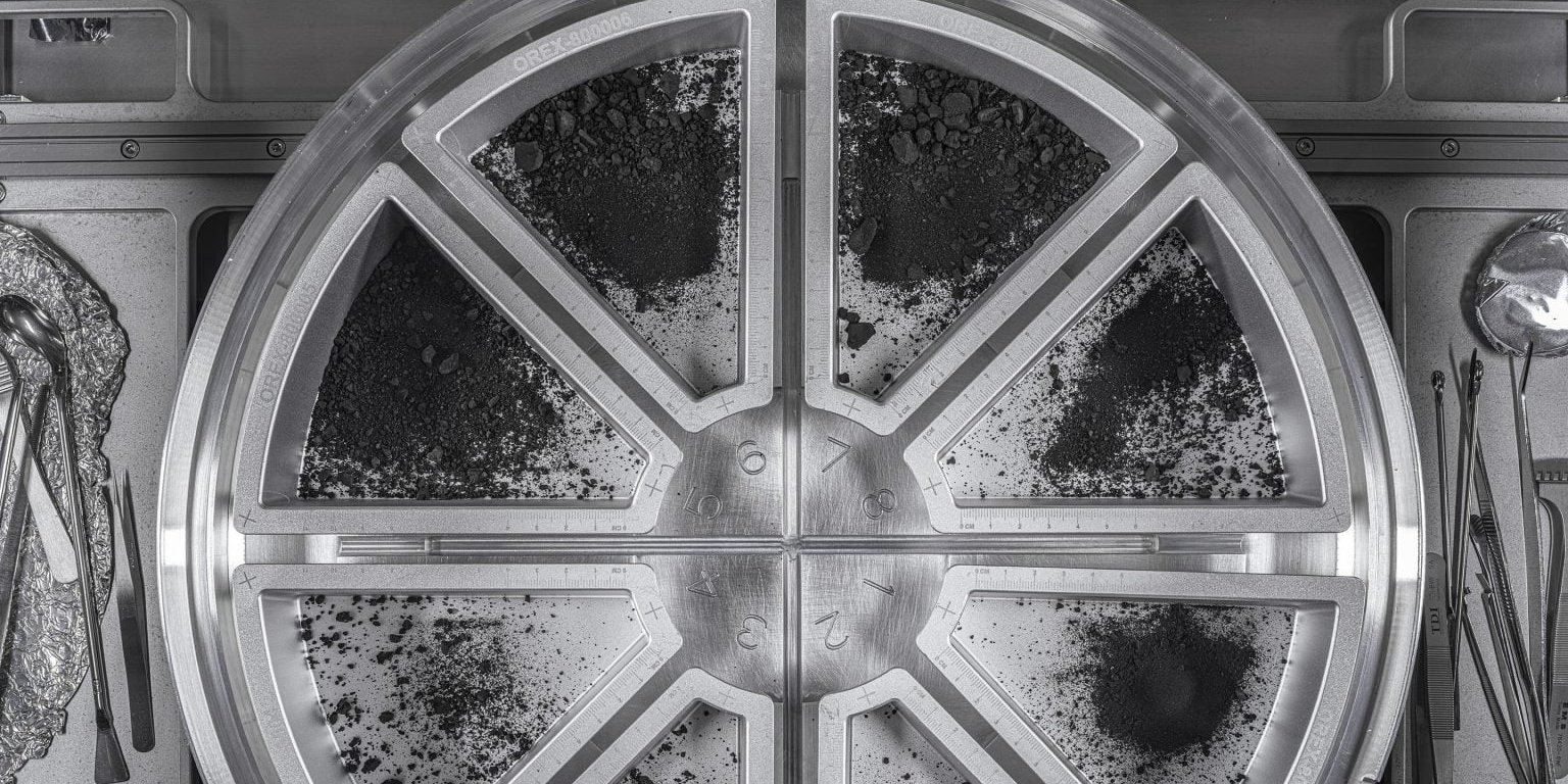 Органика в образцах. Астероид Бенну сохранил условия формирования жизни в микроскопических хранилищах