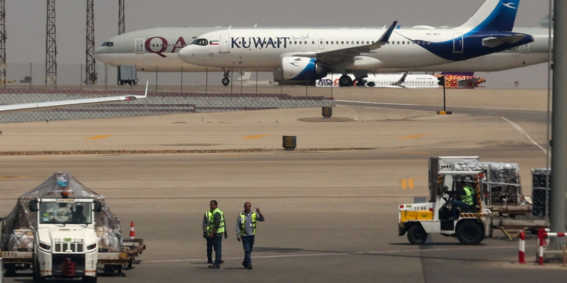 Иран атаковал беспилотниками международный аэропорт Кувейта