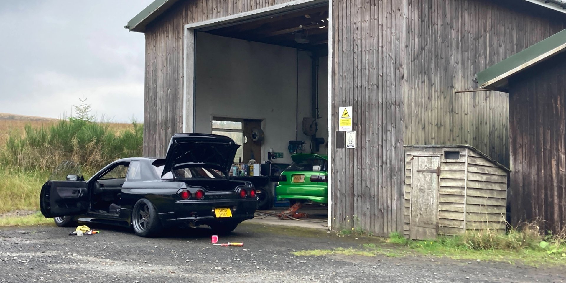 Как обустроить безопасный гараж. Советы по хранению топлива и зарядке электрокара