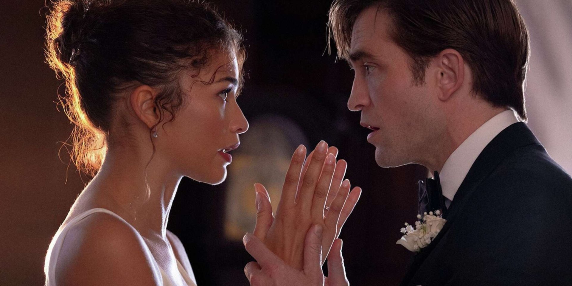 Ромком с Зендеей и Робертом Паттинсоном, новые приключения Супер Марио и соседские ссоры — что смотреть в кино