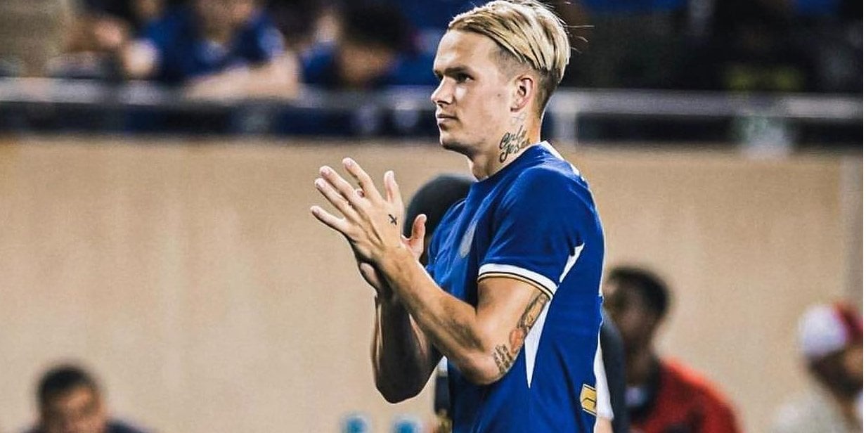 «Посвящает почти весь день»: Палкин рассказал, чем занимается Мудрик во время дисквалификации