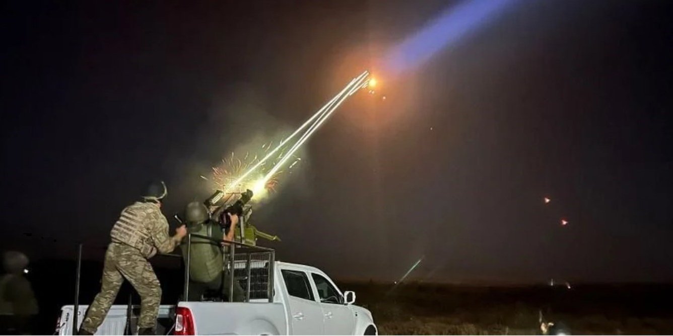 Высока вероятность ракетно-дронового обстрела в ночь на 3 апреля: власти предупредили украинцев