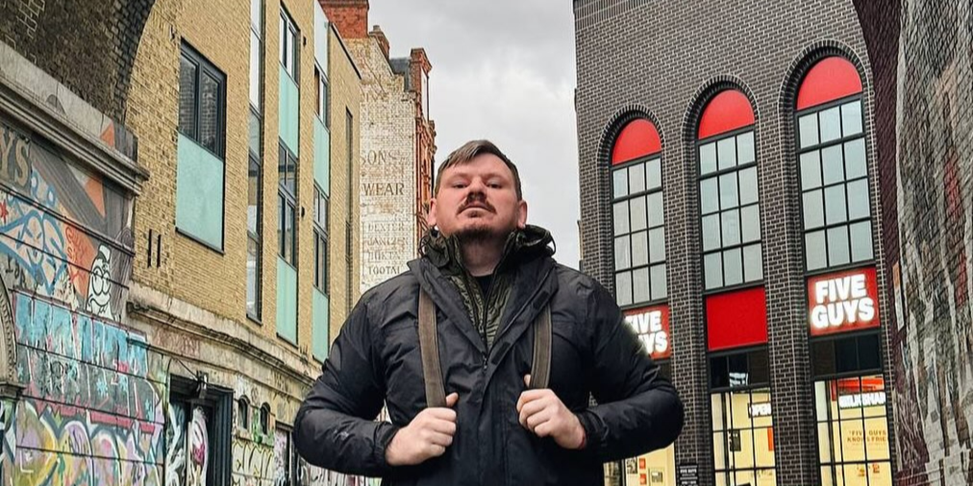 «Будет только хуже». Как ресторатор Алекс Купер открывает рестораны во время войны