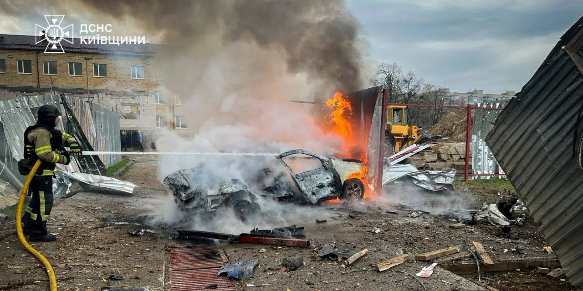 Fire in Vyshneve caused by a Russian attack on April 3 (Photo: SES)