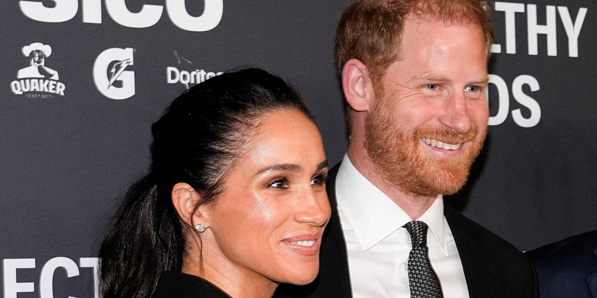 «Горжусь». Меган Маркл показала, как их с принцем Гарри шестилетний сын кататься на лыжах