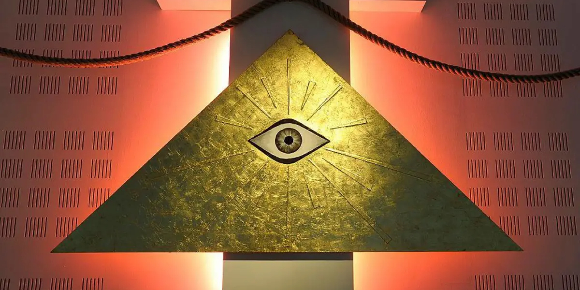 Масоны, «Моссад» и заказные убийства. Громкий процесс в Париже над членами секретной ложи — BBC News Украина