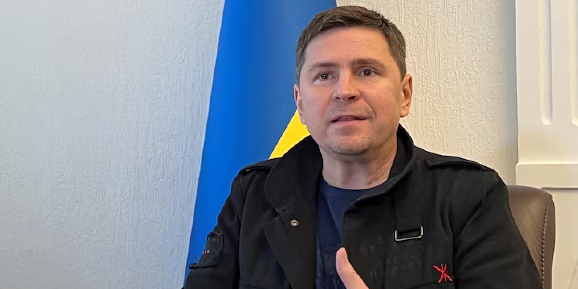 Подоляк: Трехсторонние переговоры на паузе до завершения войны на Ближнем Востоке