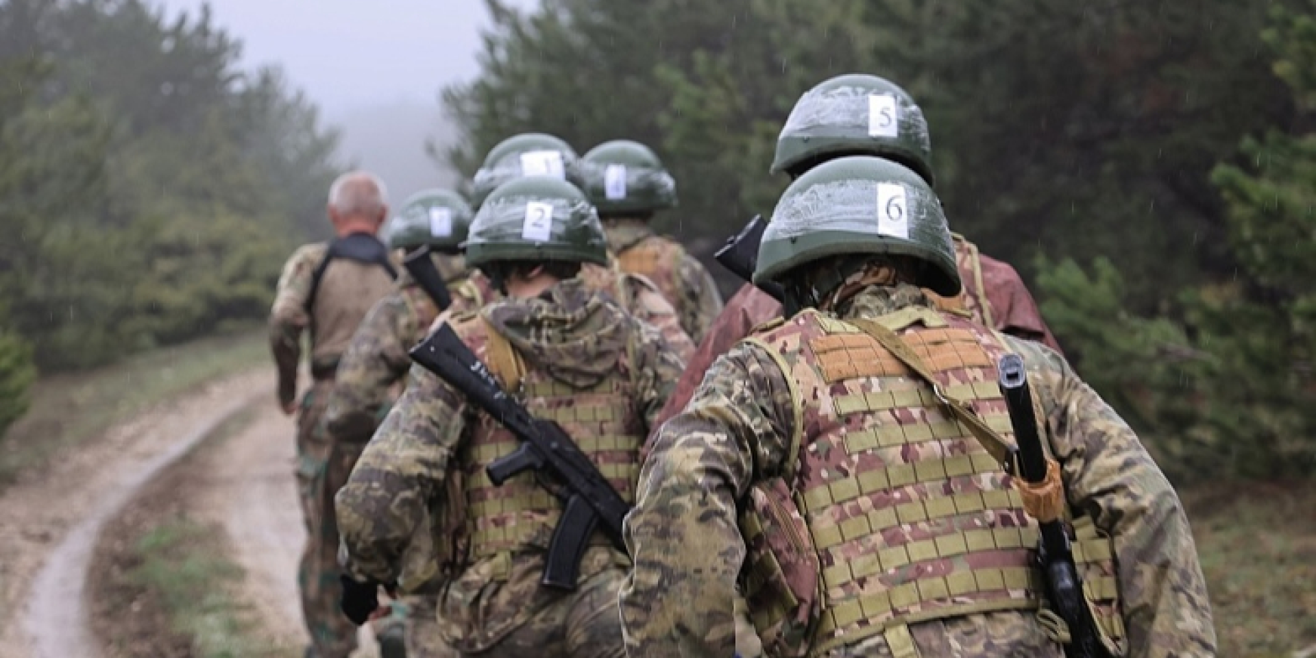 В возрасте от 10 лет. В Бахчисарае дети с ВОТ Украины проходят военную подготовку