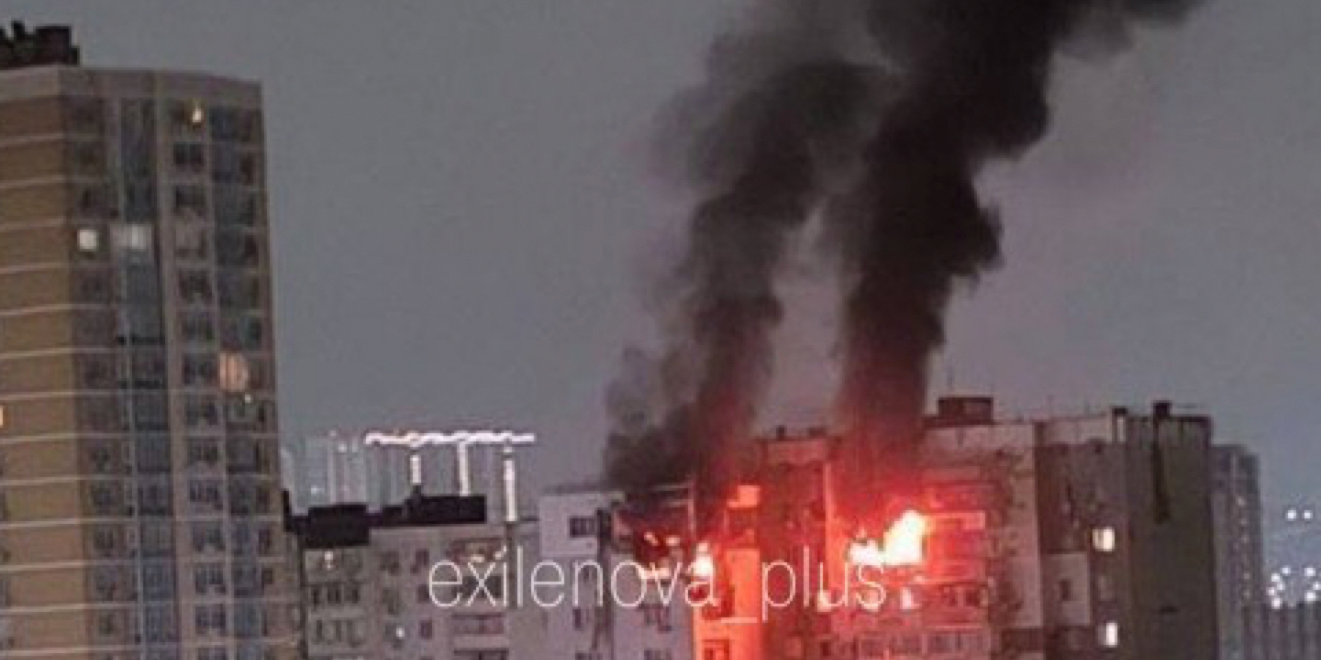 В Новороссийске сообщили об ударе по нефтяному терминалу Шесхарис, на месте вспыхнул пожар