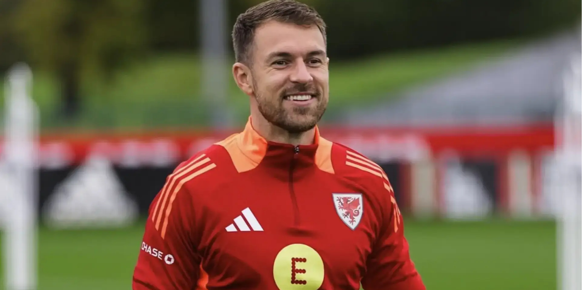 «Было нелегко»: экс-звезда Арсенала и сборной Уэльса завершил карьеру в 35 лет