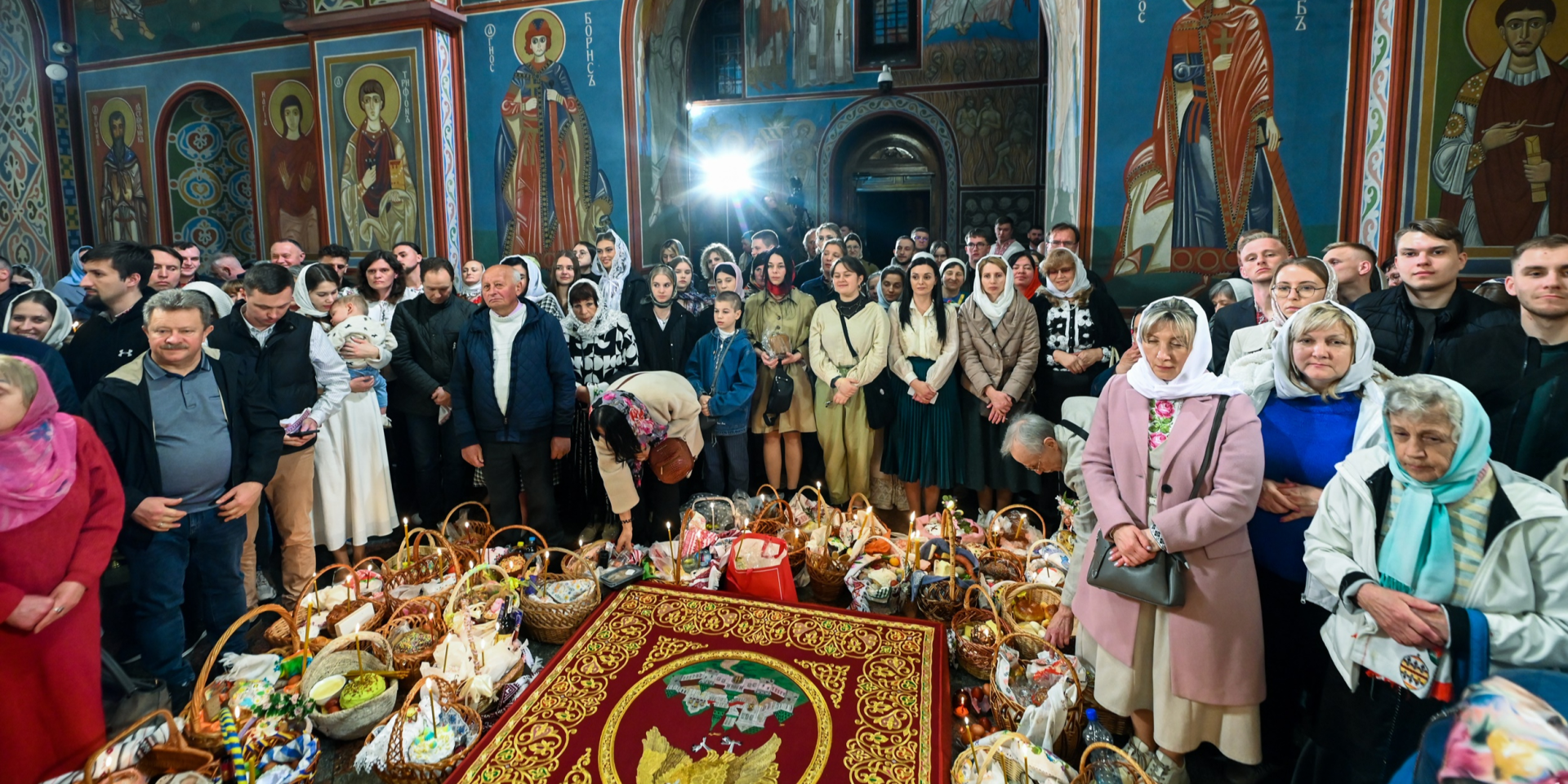 Пасха 2026. Торжественные богослужения ПЦУ и УГКЦ — трансляция в прямом эфире