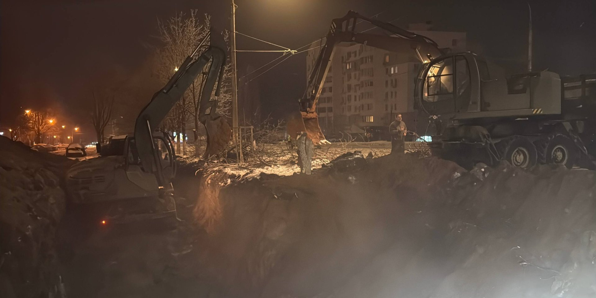 Site of the suspected fall of a Russian aerial bomb in Belgorod, Russia, on Jan. 22, 2026 (Photo: Nastoyashchiy Gladkov / Telegram)