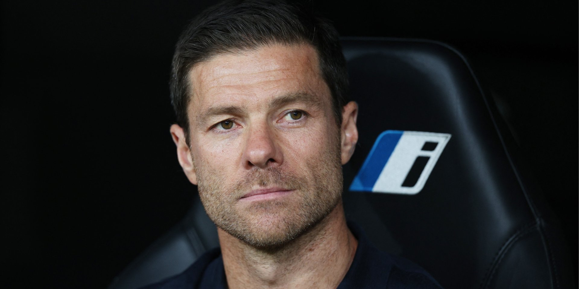 Он забивал в легендарном финале ЛЧ. Ливерпуль определился с приоритетным кандидатом на пост главного тренера вместо Слота — СМИ